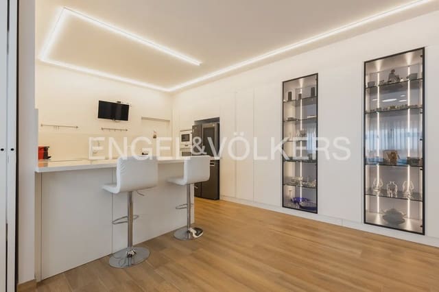 3 bedroom Villa for sale in Benifaió with garage - € 695,000 (Ref: 9898212)