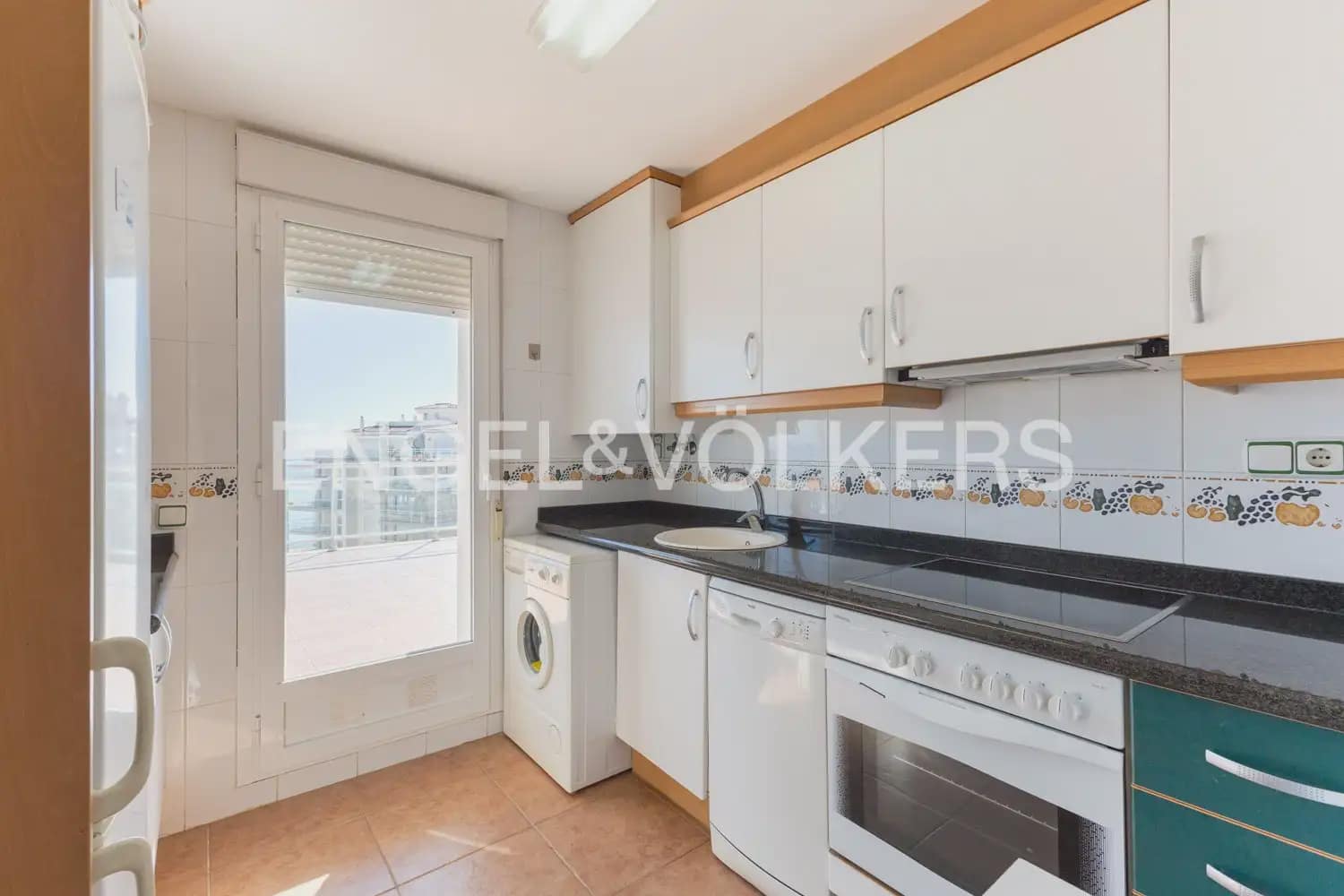 Ático de 2 habitaciones en Peñíscola en venta con piscina garaje - 390.000 € (Ref: 9898215)