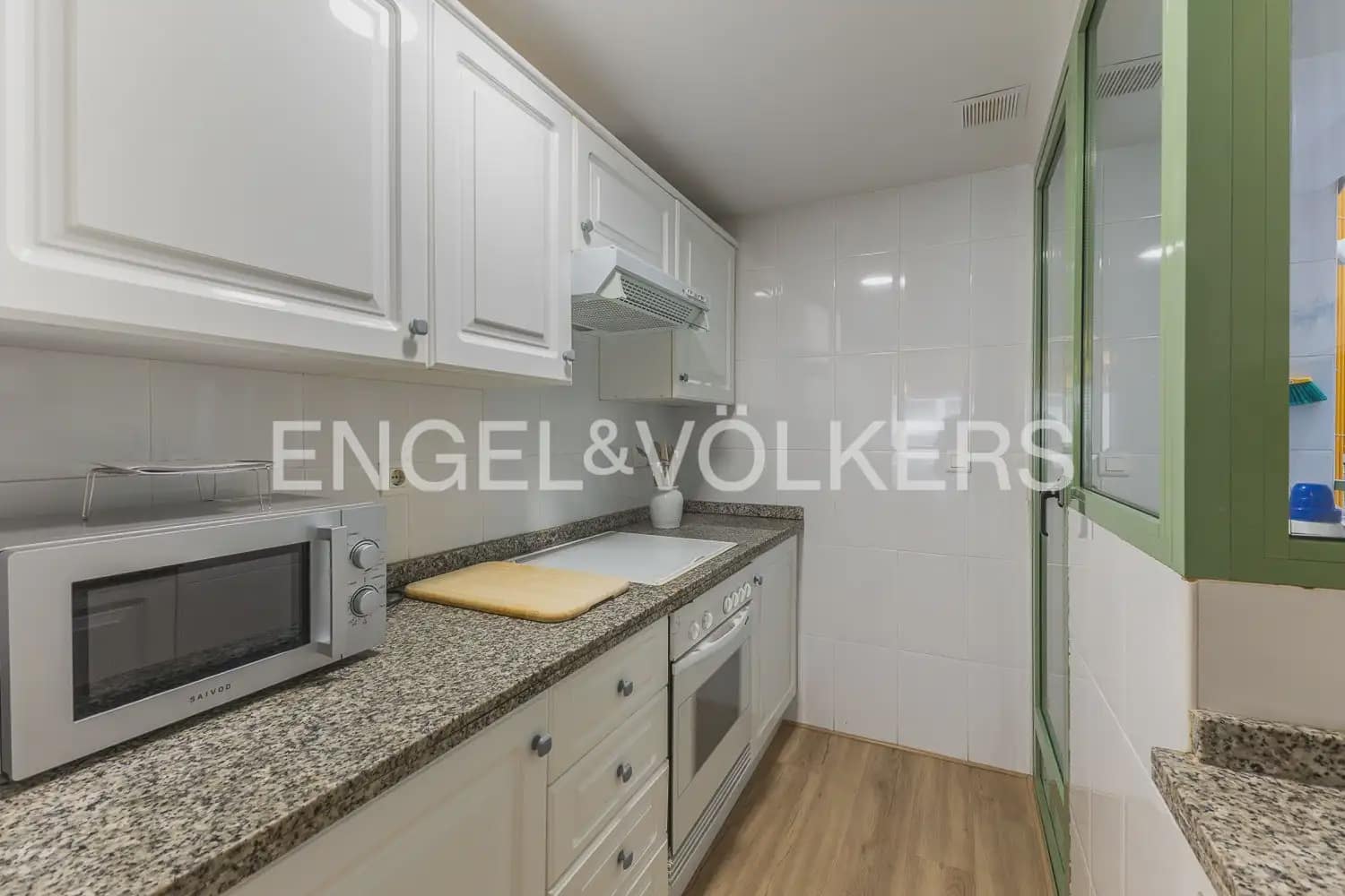 Apartamento de 2 habitaciones en Alboraya / Alboraia en alquiler con piscina - 2.000 € (Ref: 9898216)