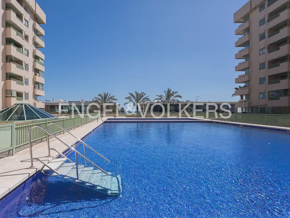 Apartamento de 2 habitaciones en Alboraya / Alboraia en alquiler con piscina - 2.000 € (Ref: 9898216)