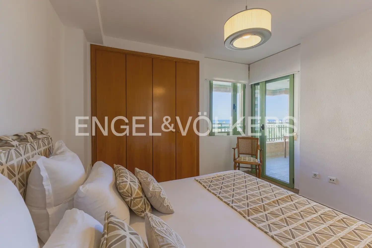 Apartamento de 2 habitaciones en Alboraya / Alboraia en alquiler con piscina - 2.000 € (Ref: 9898216)