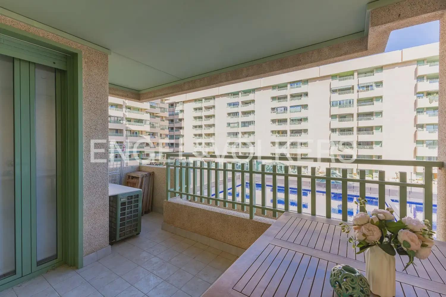 Apartamento de 2 habitaciones en Alboraya / Alboraia en alquiler con piscina - 2.000 € (Ref: 9898216)