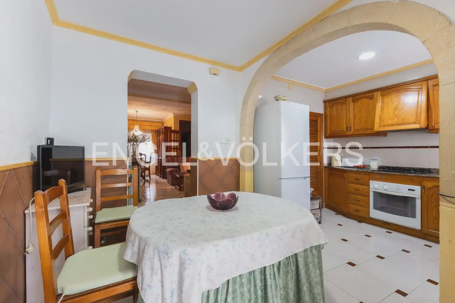 3 makuuhuone Omakotitalo myytävänä paikassa Denia - 425 000 € (Ref: 9898218)