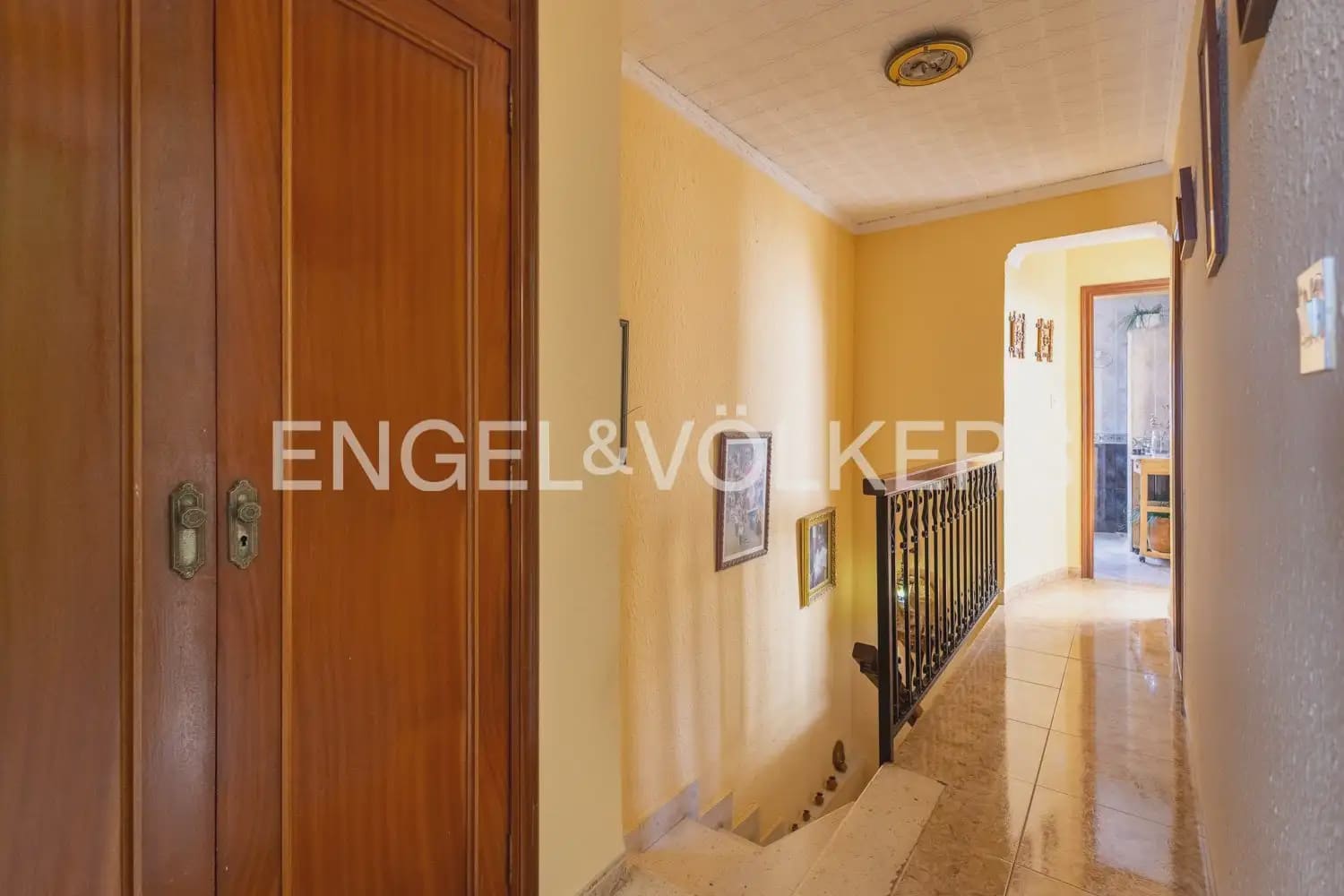 3 makuuhuone Omakotitalo myytävänä paikassa Denia - 425 000 € (Ref: 9898218)