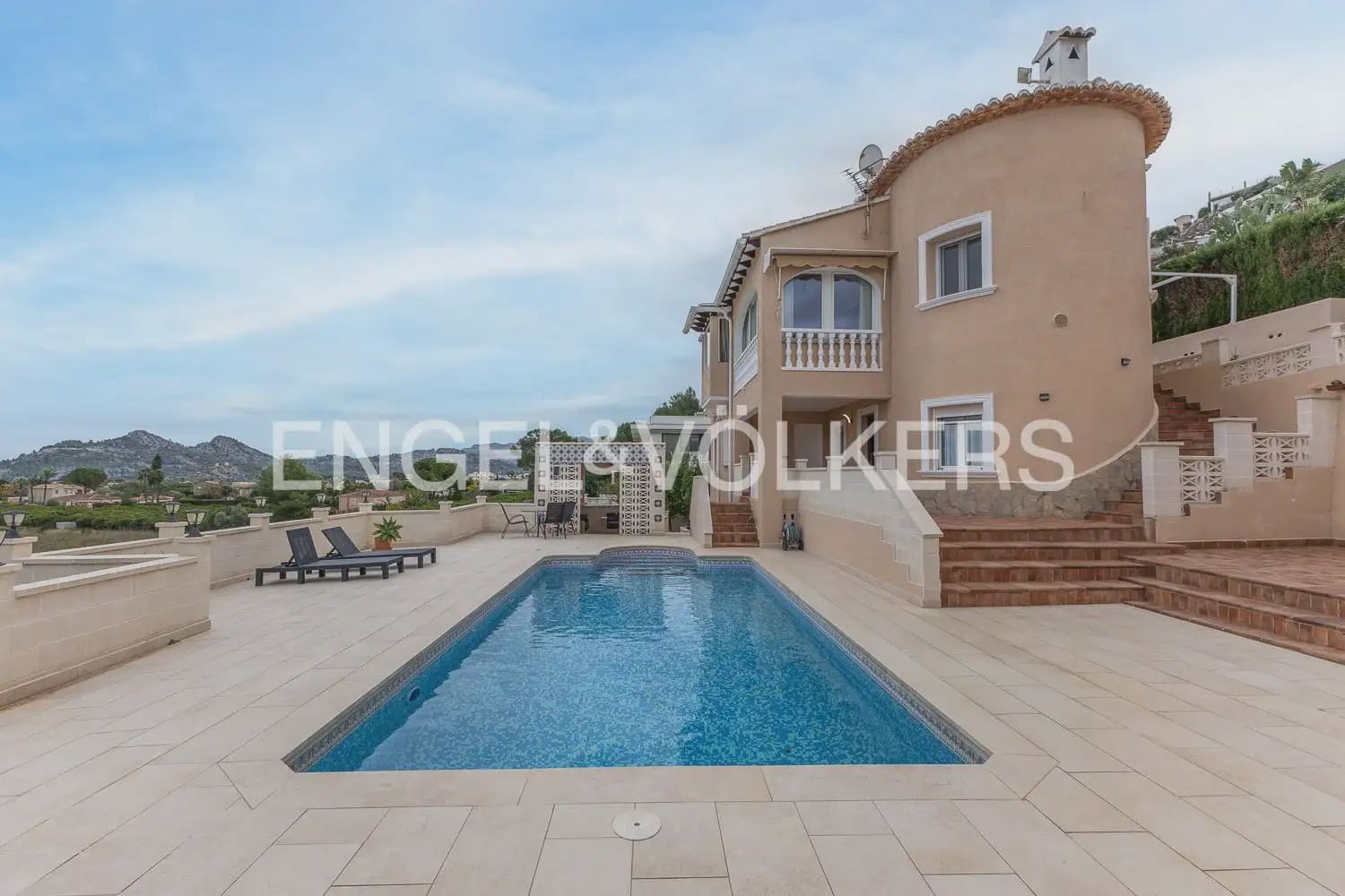 4 quarto Moradia para venda em Pedreguer com piscina garagem - 494 000 € (Ref: 9898221)