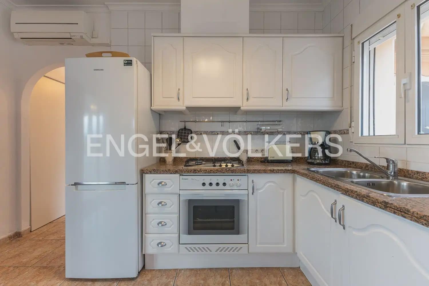 4 quarto Moradia para venda em Pedreguer com piscina garagem - 494 000 € (Ref: 9898221)