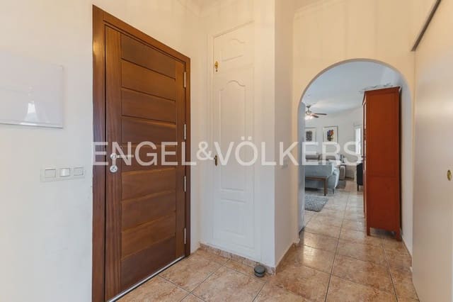 4 soverom Villa til salgs i Pedreguer med svømmebasseng garasje - € 460 000 (Ref: 9898221)