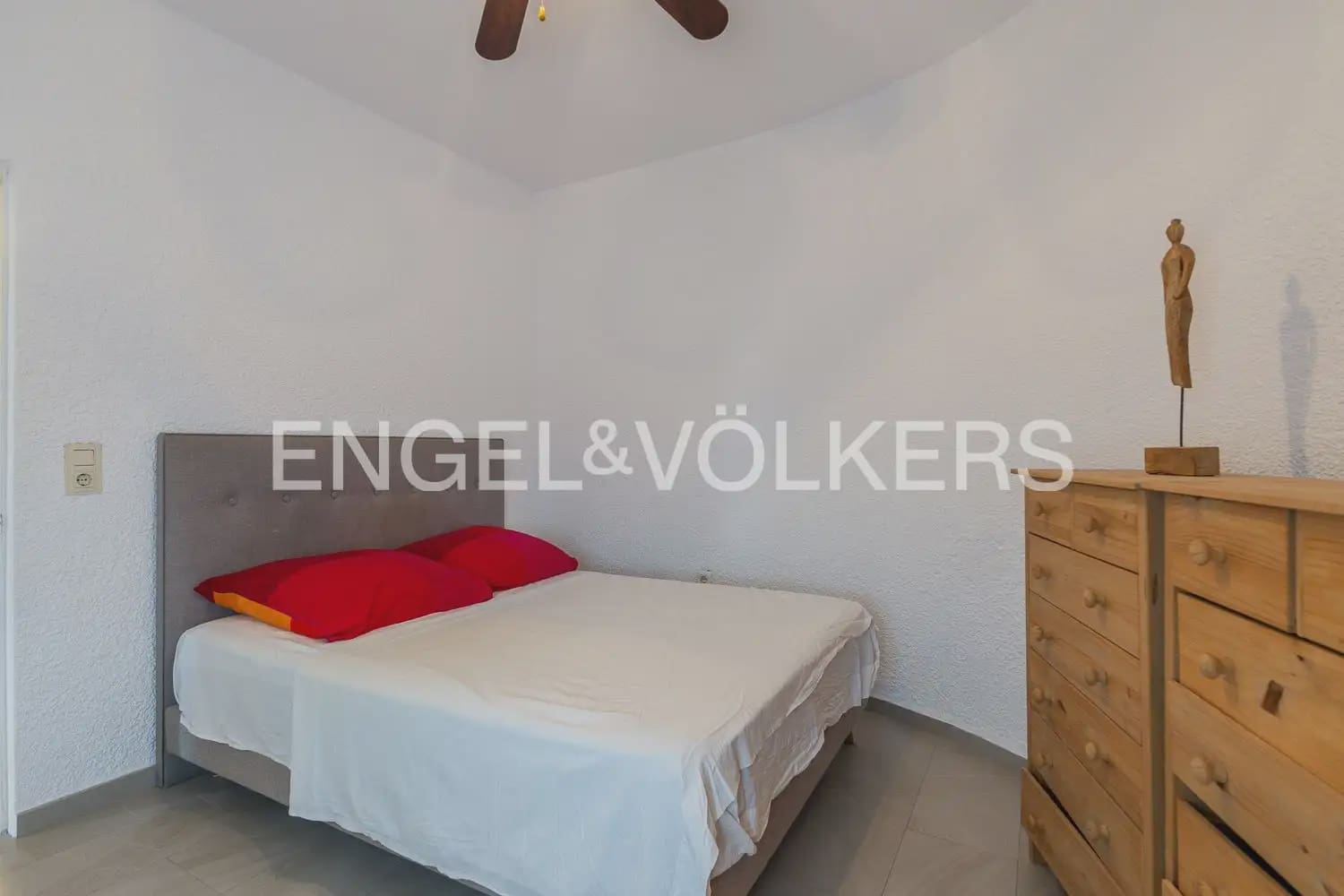 4 quarto Moradia para venda em Pedreguer com piscina garagem - 494 000 € (Ref: 9898221)