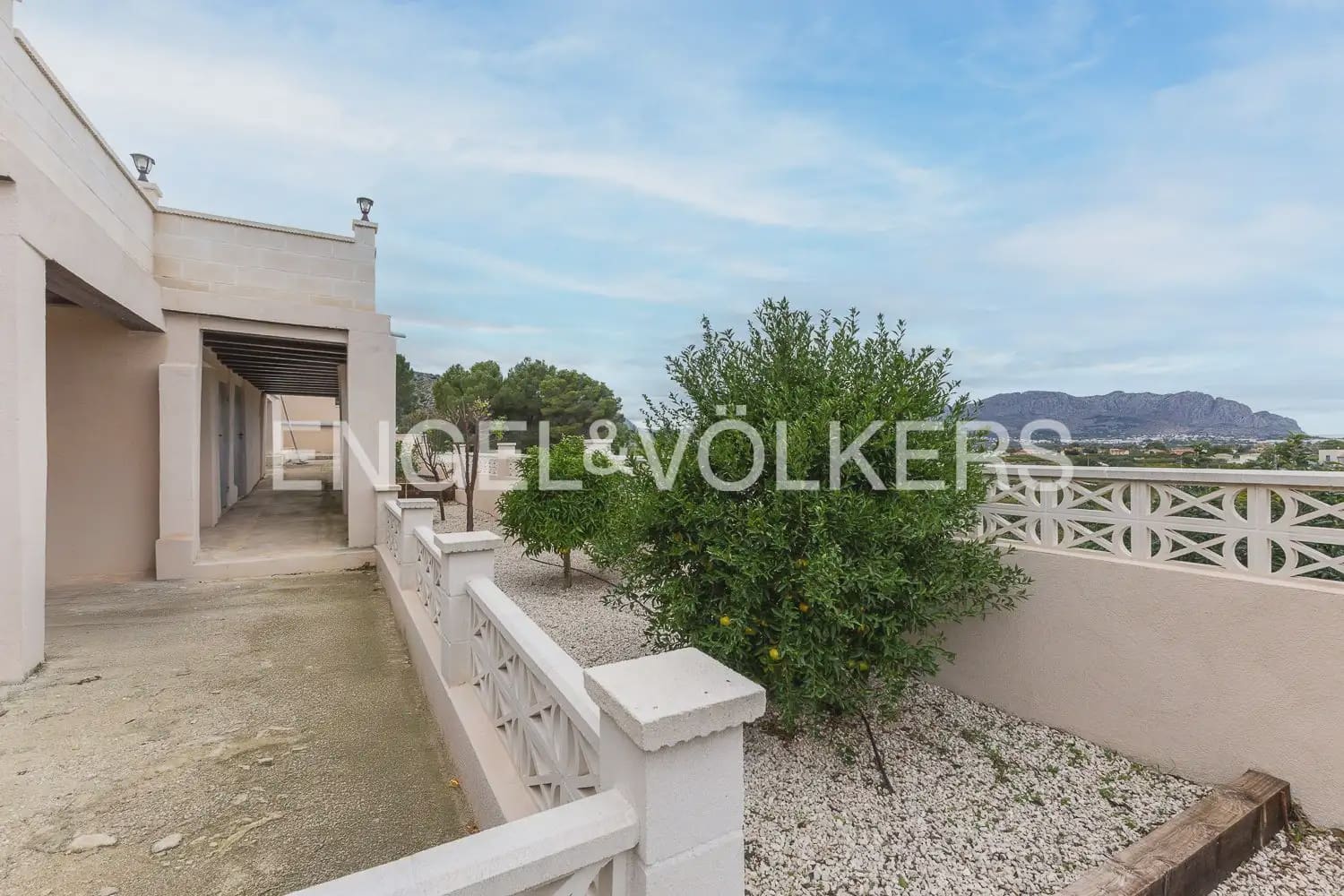 4 quarto Moradia para venda em Pedreguer com piscina garagem - 494 000 € (Ref: 9898221)