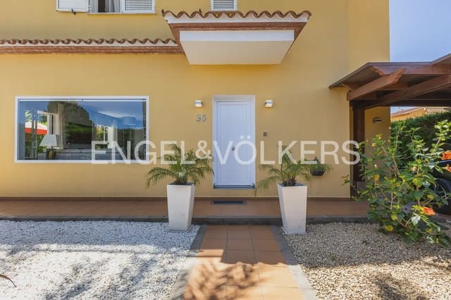 4 slaapkamer Villa te koop in Les Bassetes - El Marjal, Dénia met zwembad garage - € 579.000 (Ref: 9898223)