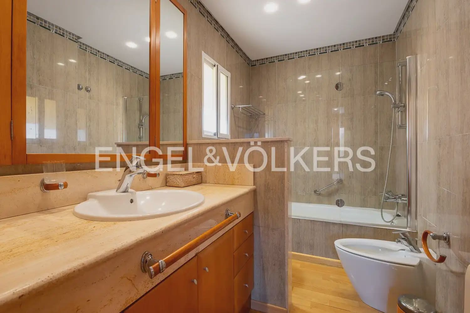 4 slaapkamer Villa te koop in Denia met zwembad garage - € 579.000 (Ref: 9898223)