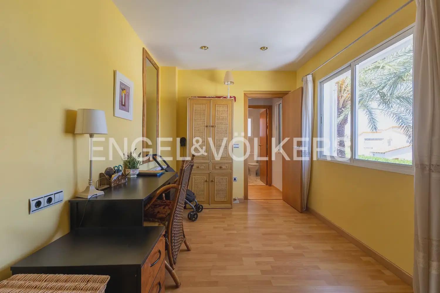 4 slaapkamer Villa te koop in Denia met zwembad garage - € 579.000 (Ref: 9898223)