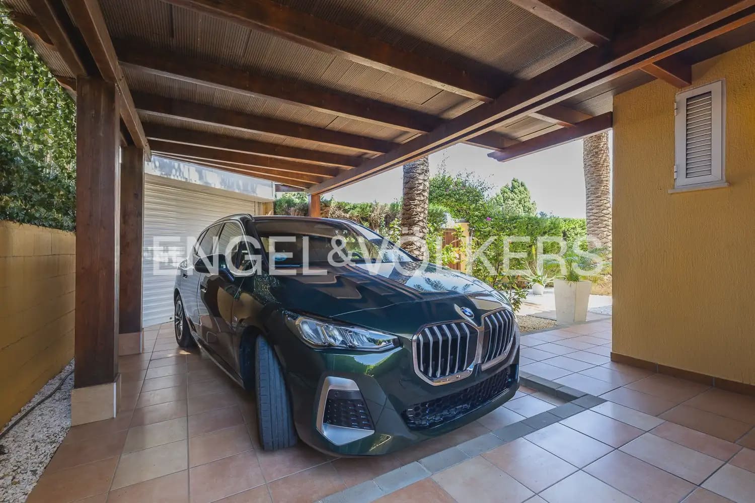 4 slaapkamer Villa te koop in Denia met zwembad garage - € 579.000 (Ref: 9898223)