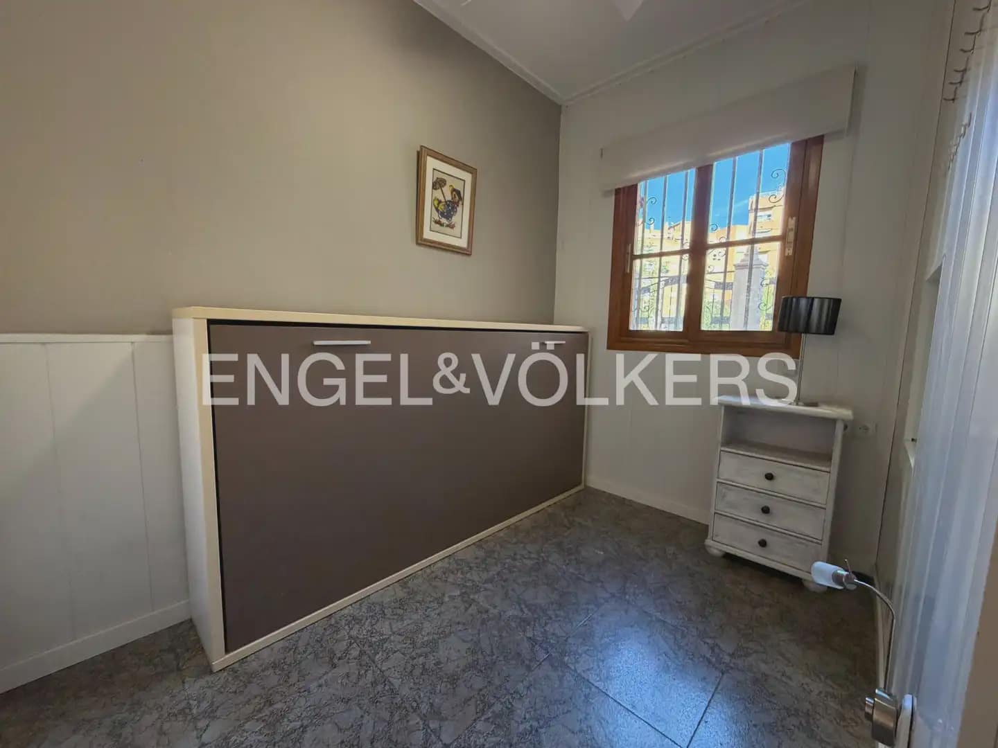 5 bedroom Townhouse for rent in Valencia city - € 4,000 (Ref: 9898225)