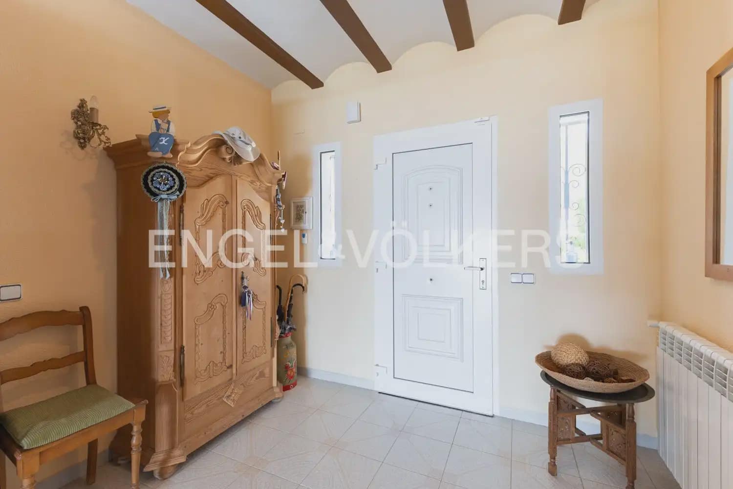 5 bedroom Villa for sale in Alcala de Xivert with pool garage - € 775,000 (Ref: 9898227)
