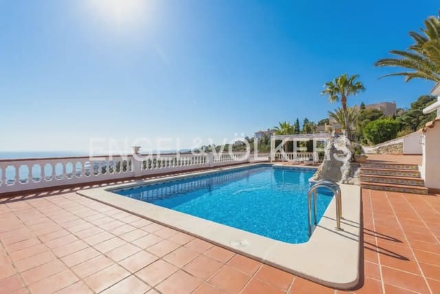 5 bedroom Villa for sale in Alcossebre, Alcalá de Xivert with pool garage - € 775,000 (Ref: 9898227)