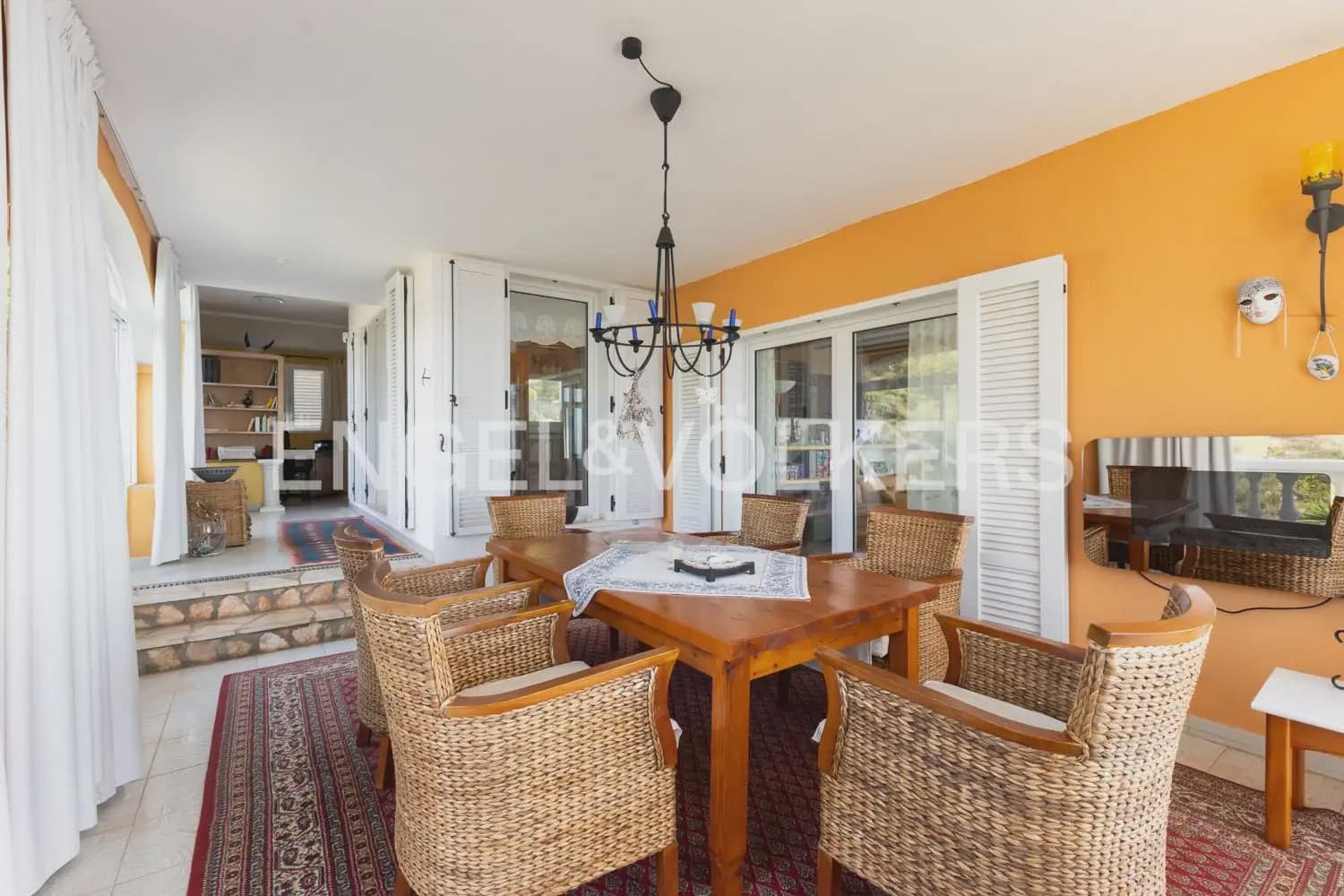 5 bedroom Villa for sale in Alcala de Xivert with pool garage - € 775,000 (Ref: 9898227)