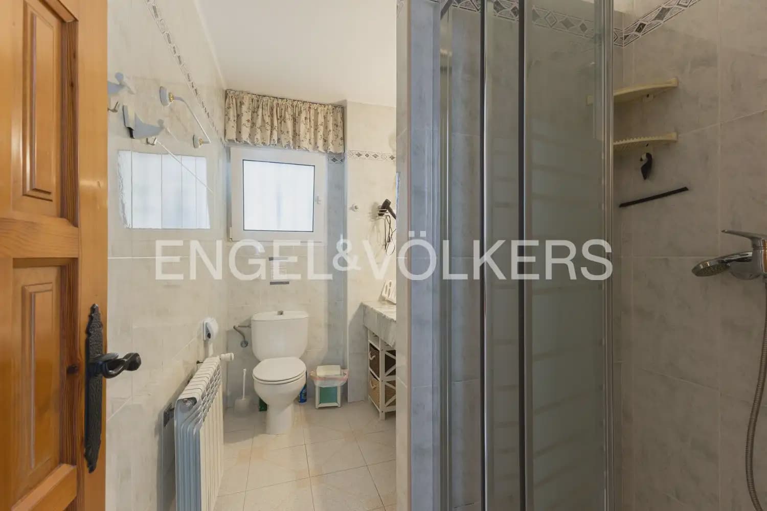 5 bedroom Villa for sale in Alcala de Xivert with pool garage - € 775,000 (Ref: 9898227)