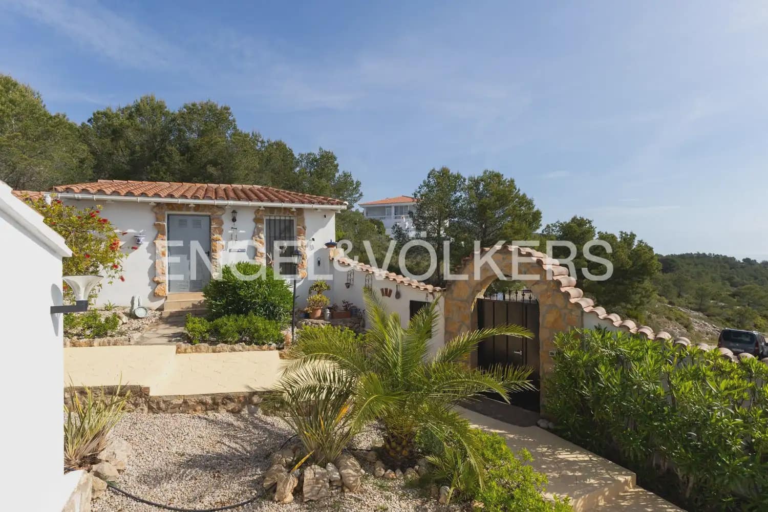 5 bedroom Villa for sale in Alcala de Xivert with pool garage - € 775,000 (Ref: 9898227)