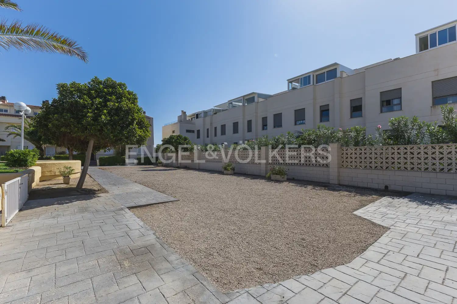 4 quarto Moradia em Banda para arrendar em Valencia cidade com piscina - 1 700 € (Ref: 9898229)