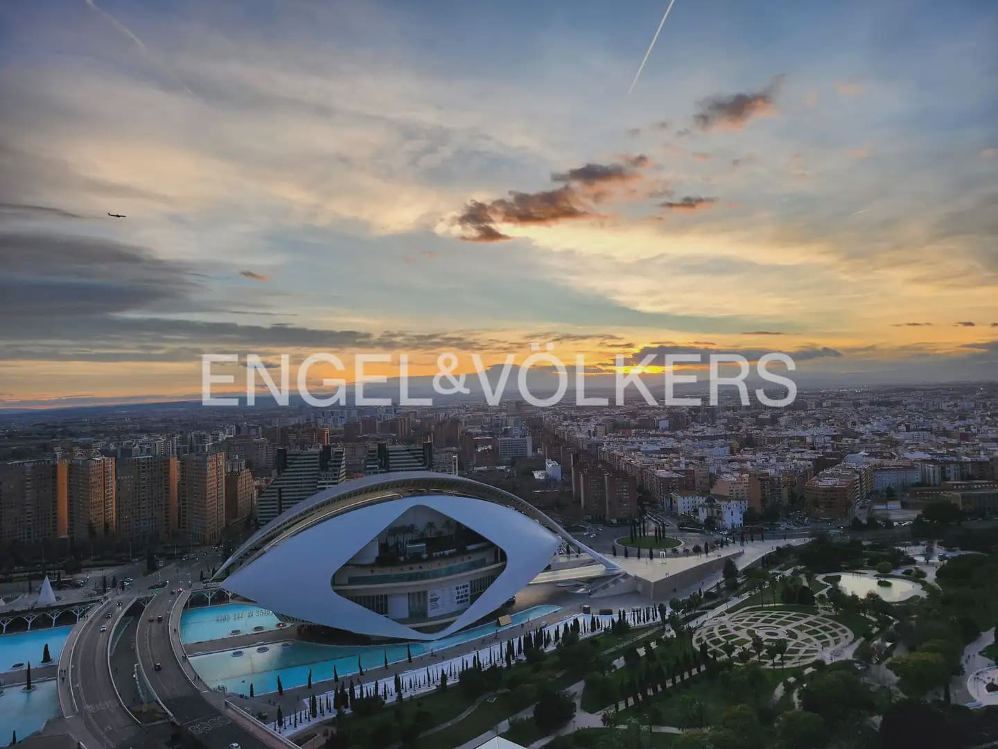 2 quarto Penthouse para venda em Valencia cidade com garagem - 600 000 € (Ref: 9898233)