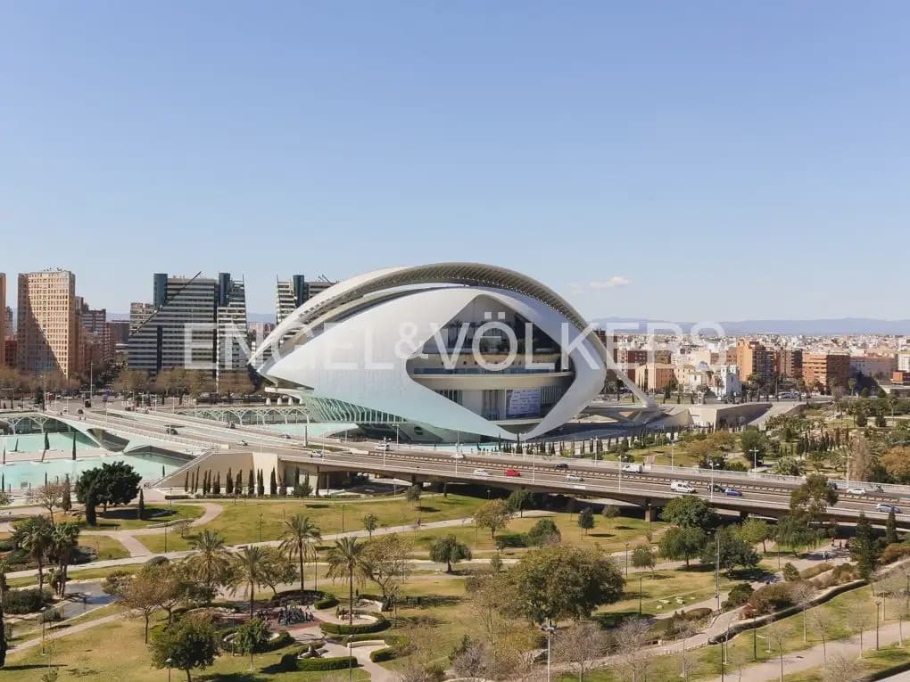 2 quarto Penthouse para venda em Valencia cidade com garagem - 600 000 € (Ref: 9898233)