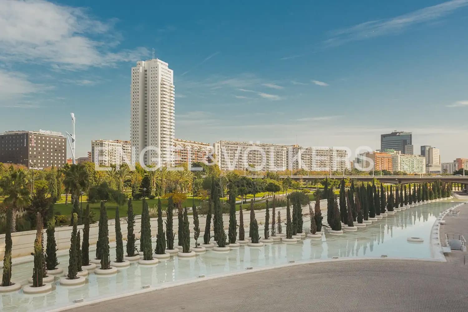 2 quarto Penthouse para venda em Valencia cidade com garagem - 600 000 € (Ref: 9898233)