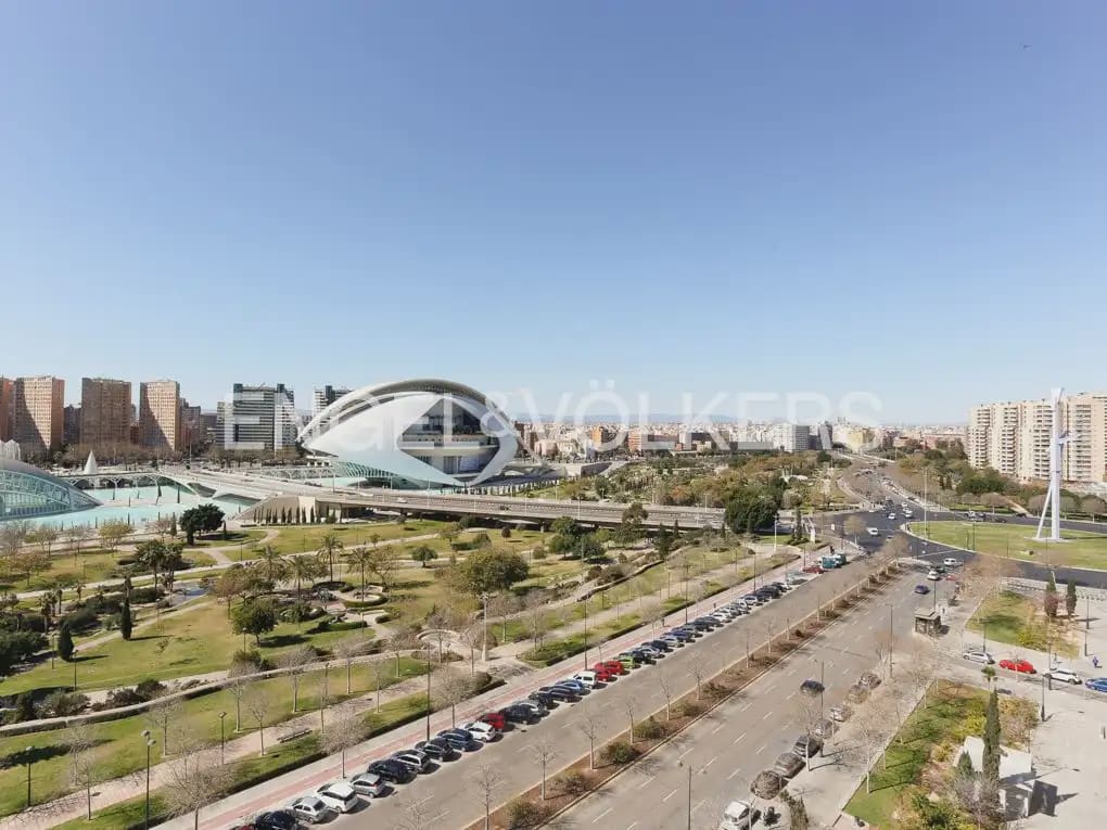 2 quarto Penthouse para venda em Valencia cidade com garagem - 600 000 € (Ref: 9898233)