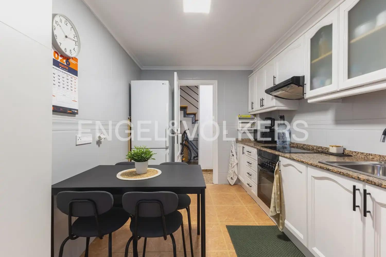3 bedroom Apartment for sale in Valencia city - € 350,000 (Ref: 9898235)