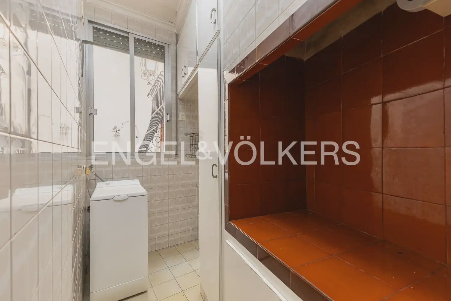 4 bedroom Townhouse for sale in Guadassuar with garage - € 315,000 (Ref: 9898238)