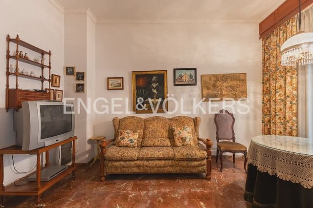 4 bedroom Townhouse for sale in Guadassuar with garage - € 315,000 (Ref: 9898238)