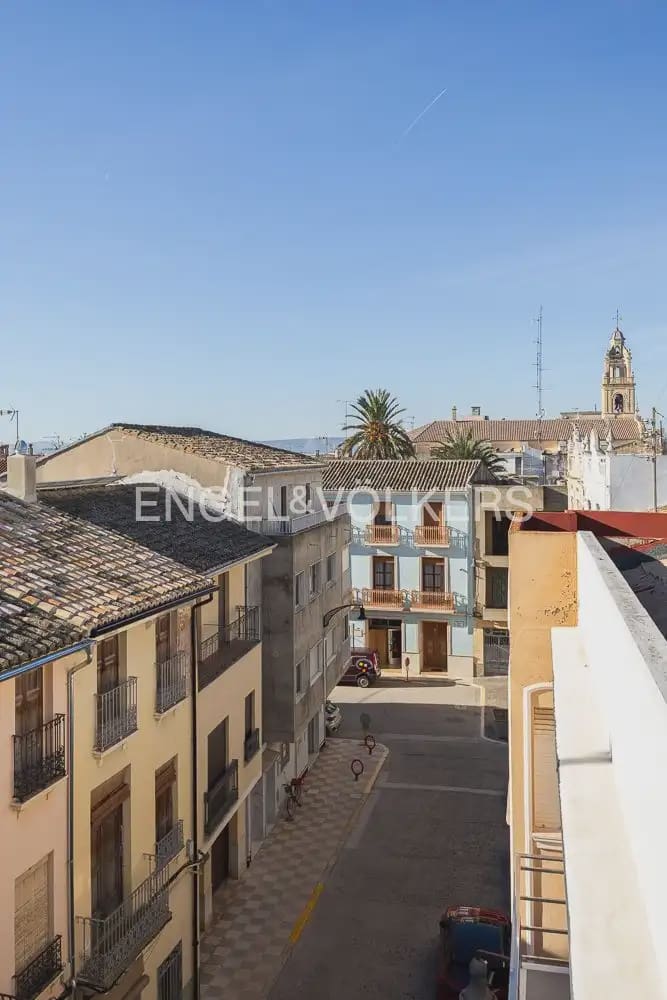 4 bedroom Townhouse for sale in Guadassuar with garage - € 315,000 (Ref: 9898238)