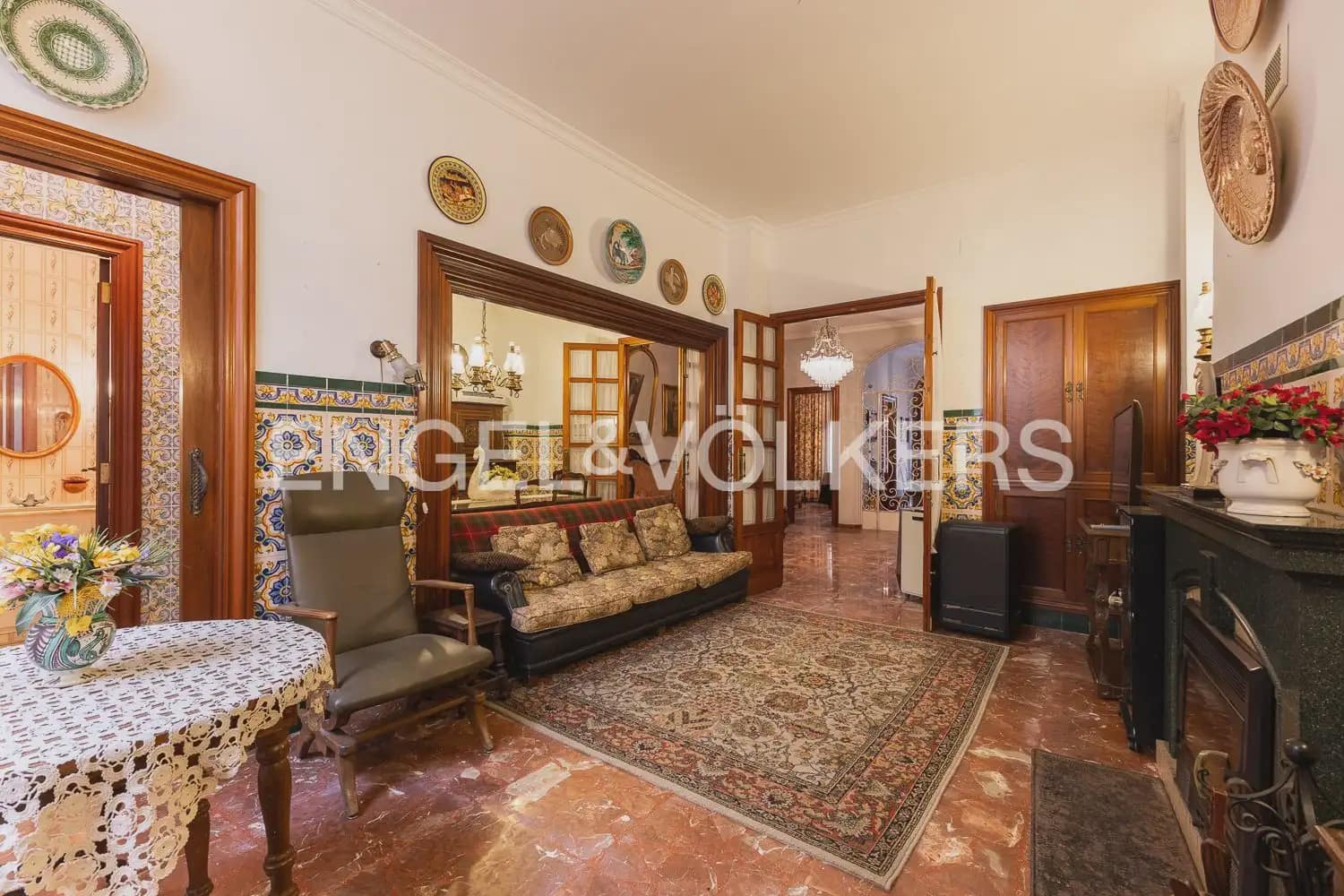 4 bedroom Townhouse for sale in Guadassuar with garage - € 315,000 (Ref: 9898238)