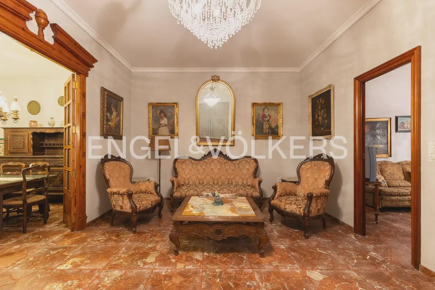 4 bedroom Townhouse for sale in Guadassuar with garage - € 315,000 (Ref: 9898238)