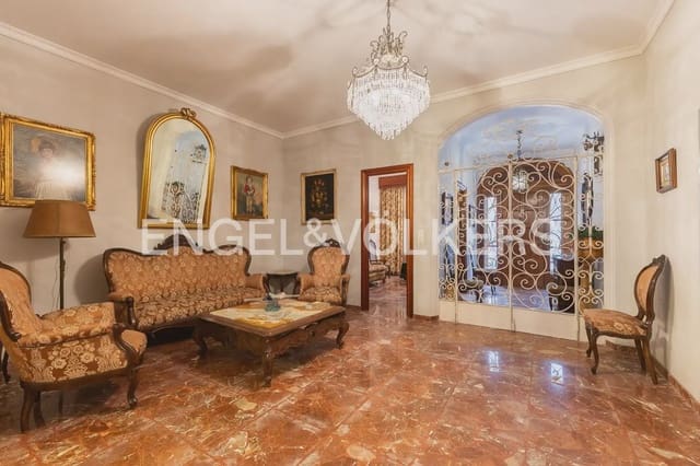 4 bedroom Townhouse for sale in Guadassuar with garage - € 315,000 (Ref: 9898238)