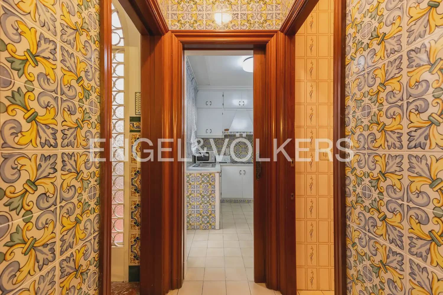 4 bedroom Townhouse for sale in Guadassuar with garage - € 315,000 (Ref: 9898238)