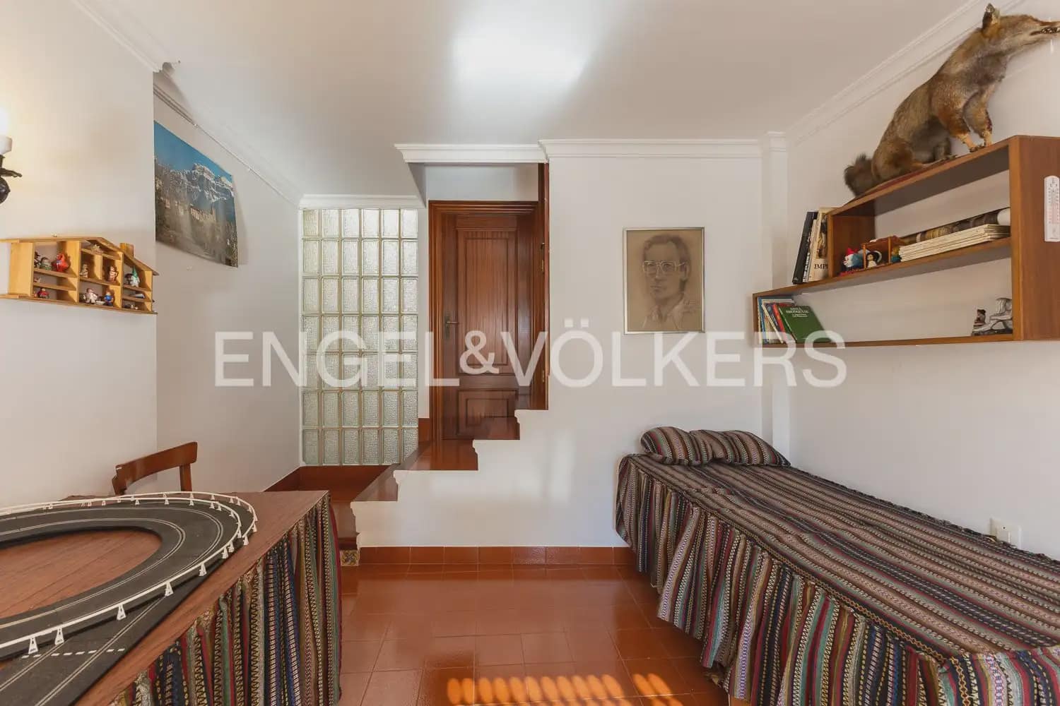 4 bedroom Townhouse for sale in Guadassuar with garage - € 315,000 (Ref: 9898238)