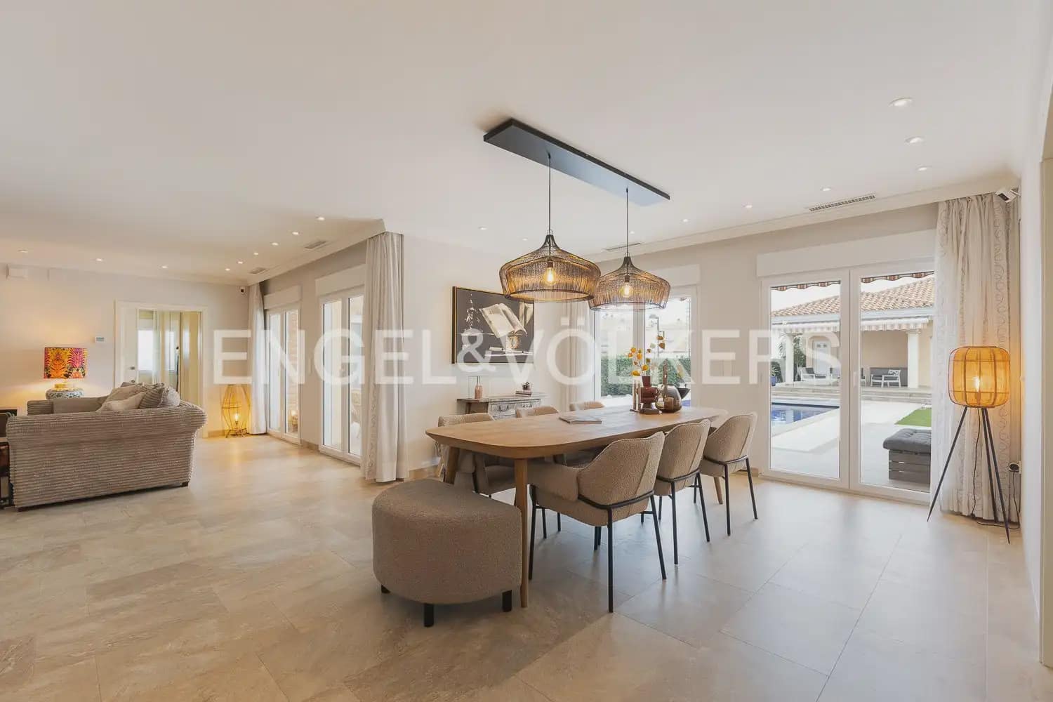 4 quarto Moradia para venda em Vinaros com piscina garagem - 1 195 000 € (Ref: 9898240)