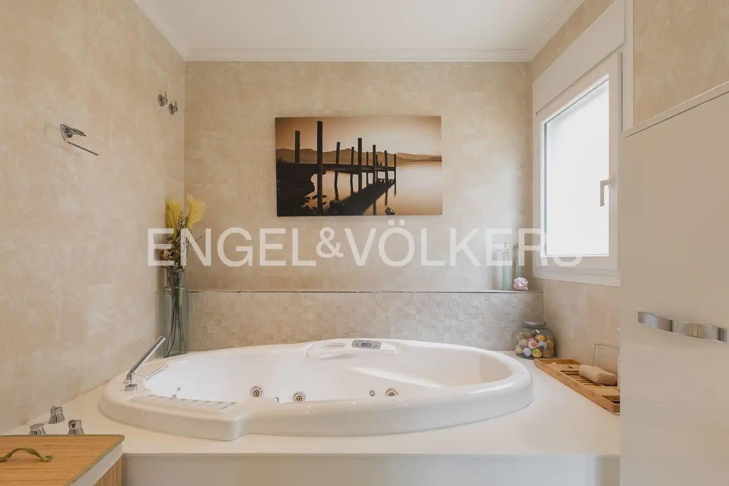 4 quarto Moradia para venda em Vinaros com piscina garagem - 1 195 000 € (Ref: 9898240)