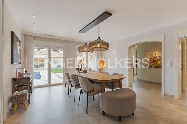 4 quarto Moradia para venda em Vinaròs com piscina garagem - 1 195 000 € (Ref: 9898240)