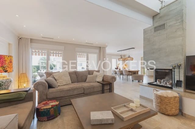 4 quarto Moradia para venda em Vinaròs com piscina garagem - 1 195 000 € (Ref: 9898240)