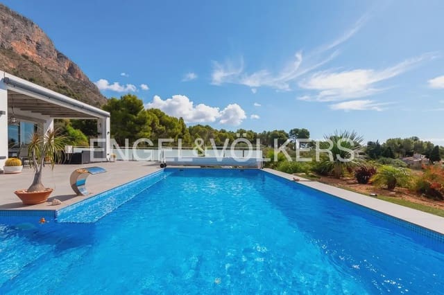 Chalet de 5 habitaciones en Montgó - Ermita, Javea / Xàbia en venta - 1.440.000 € (Ref: 9898241)