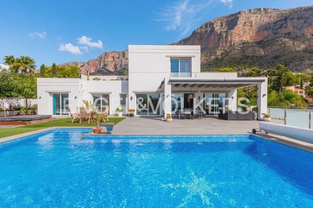 Chalet de 5 habitaciones en Montgó - Ermita, Javea / Xàbia en venta - 1.440.000 € (Ref: 9898241)