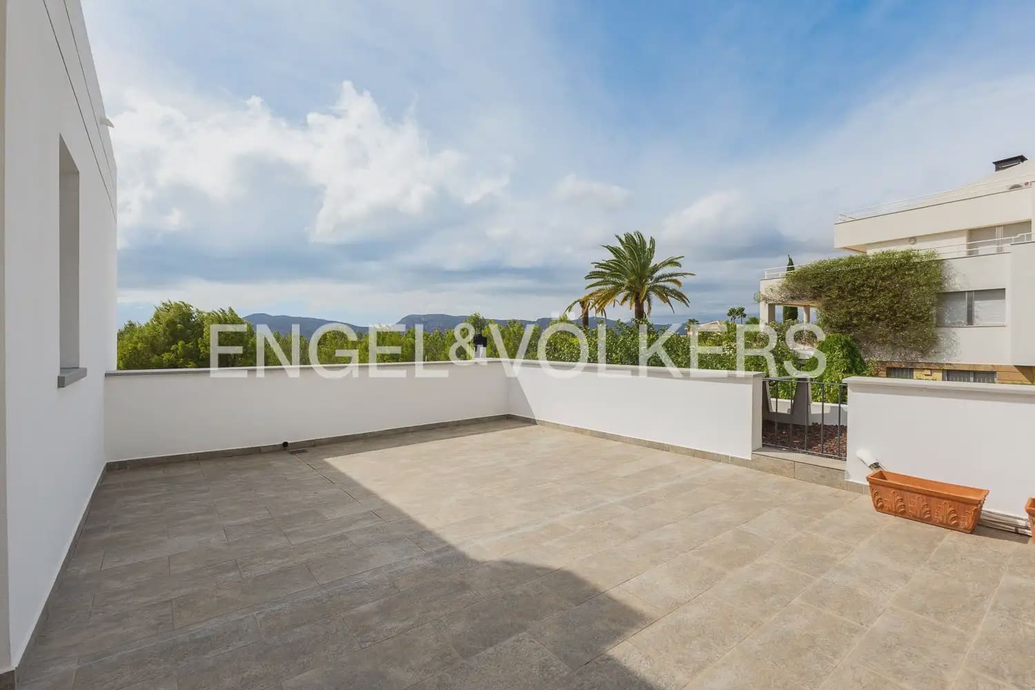 Chalet de 5 habitaciones en Javea / Xàbia en venta - 1.440.000 € (Ref: 9898241)