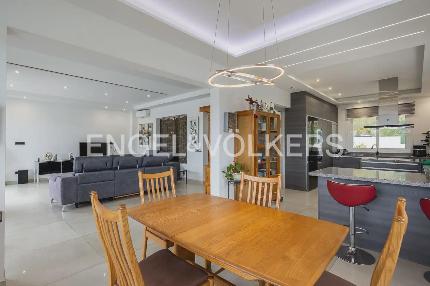 Chalet de 5 habitaciones en Javea / Xàbia en venta - 1.440.000 € (Ref: 9898241)