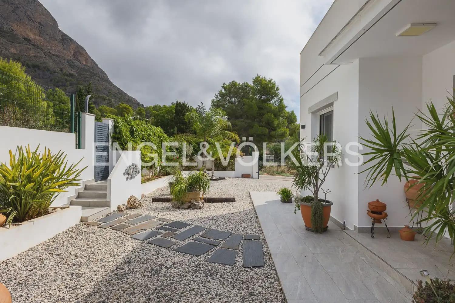 Chalet de 5 habitaciones en Javea / Xàbia en venta - 1.440.000 € (Ref: 9898241)