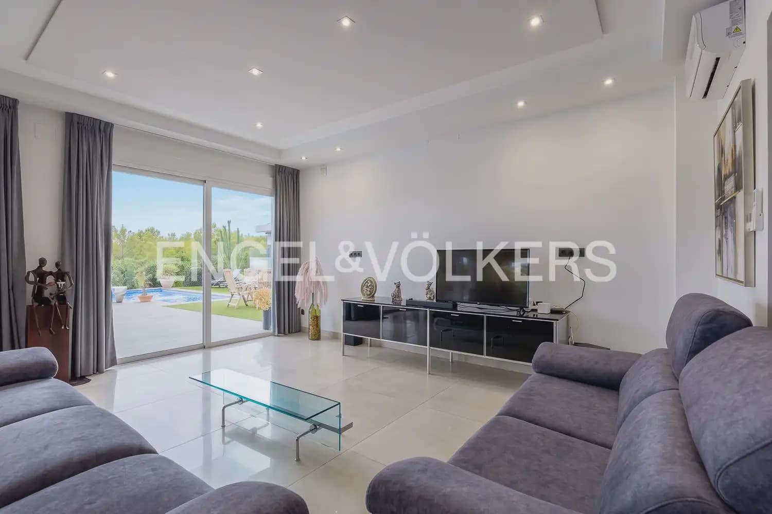 Chalet de 5 habitaciones en Javea / Xàbia en venta - 1.440.000 € (Ref: 9898241)
