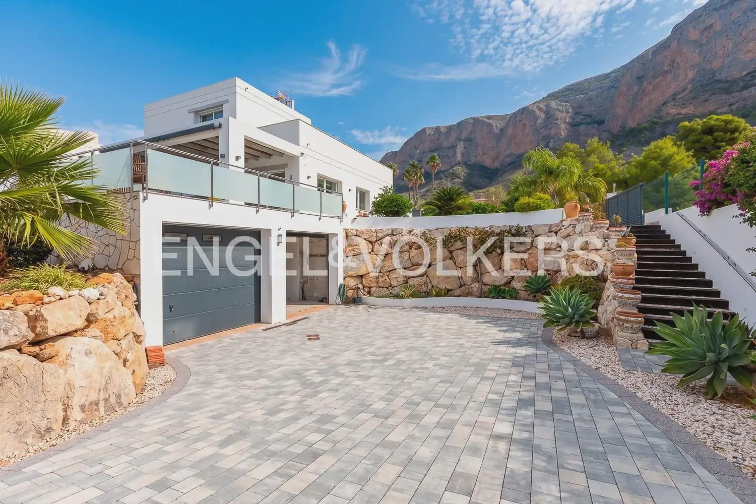 Chalet de 5 habitaciones en Javea / Xàbia en venta - 1.440.000 € (Ref: 9898241)