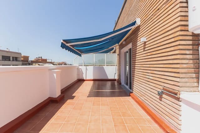 2 makuuhuone Kattohuoneisto vuokrattavana paikassa Mestalla, Valencia kaupunki - 1 800 € (Ref: 9898242)