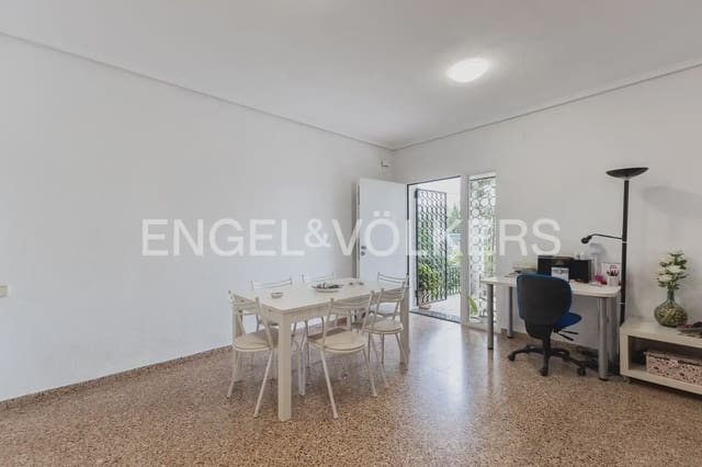 4 bedroom Villa for sale in La Cañada, Paterna with pool garage - € 650,000 (Ref: 9898243)